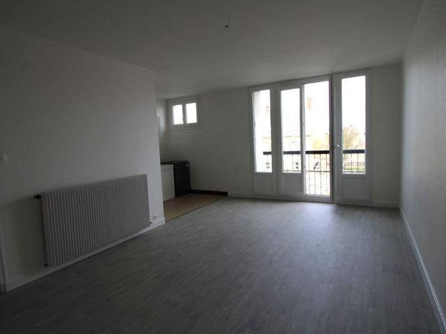 Location Appartement 1 pièce 30m² ST BRIEUC 22000