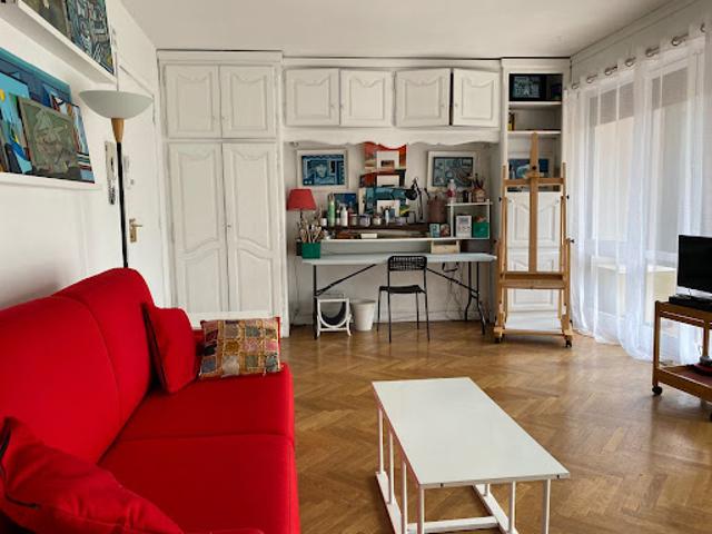 Location Appartement 1 pièce 31 m2 Marseille 8ème