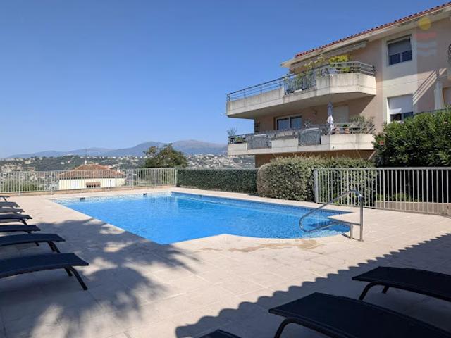 Location Appartement 1 pièce 31 m2 Nice