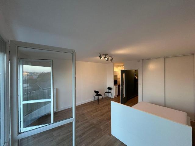 Location appartement 1 pièce 31 m2 à Tours