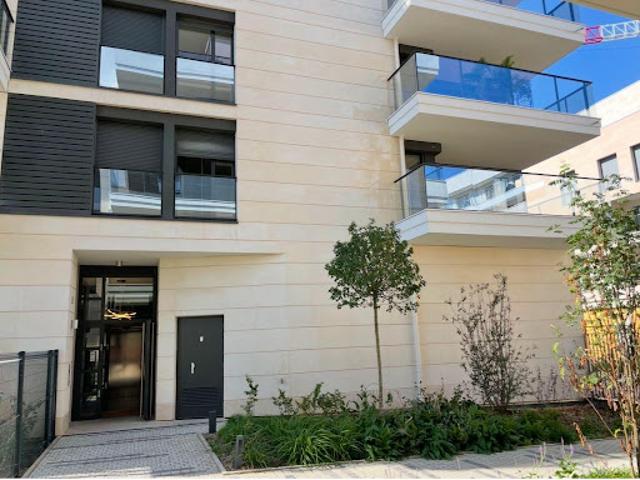 Location Appartement 1 pièce 31 m2 La Varenne Saint Hilaire