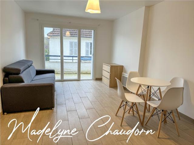 Location Appartement 1 pièce 31 m2 Lardy