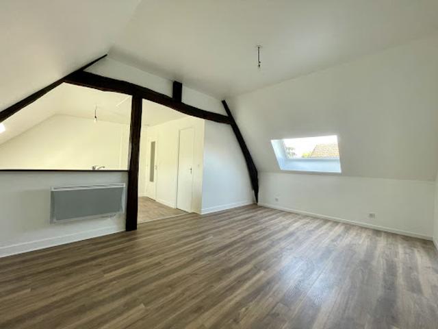 Location Appartement 1 pièce 31 m2 Senlis