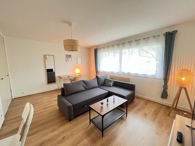 Location appartement 1 pièce, 31.00m², Reims
