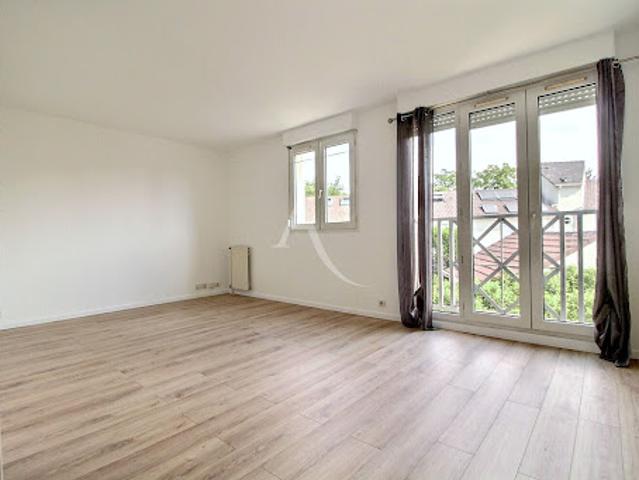Location Appartement 1 pièce 31.19 m2 Montigny le Bretonneux