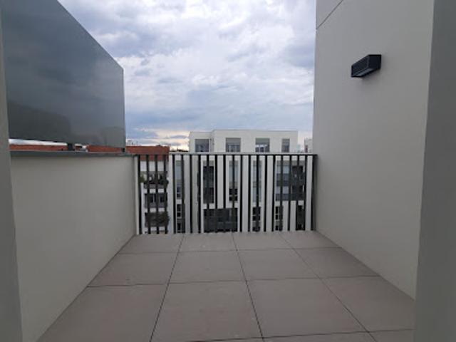 Location Appartement 1 pièce 31.1 m2 Lyon 8ème