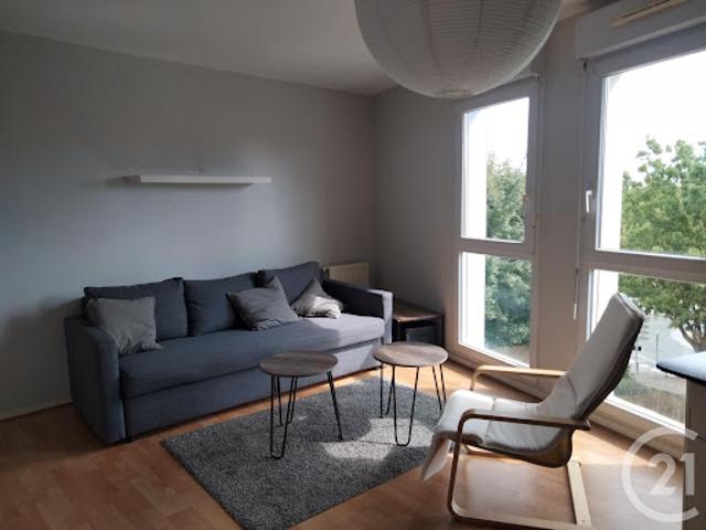 Location Appartement 1 pièce 31.23 m2 Elancourt