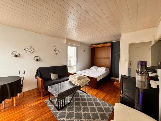 Location appartement 1 pièce, 31.68m², La Roche sur Yon