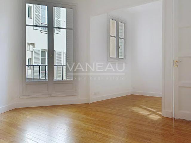Location Appartement 1 pièce 31.83 m2 Paris 7ème