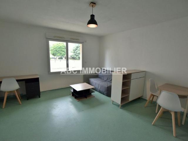 Location Appartement 1 pièce 31m²