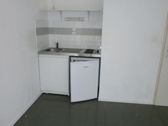 Location Appartement 1 pièce 31m² TOULOUSE 31400