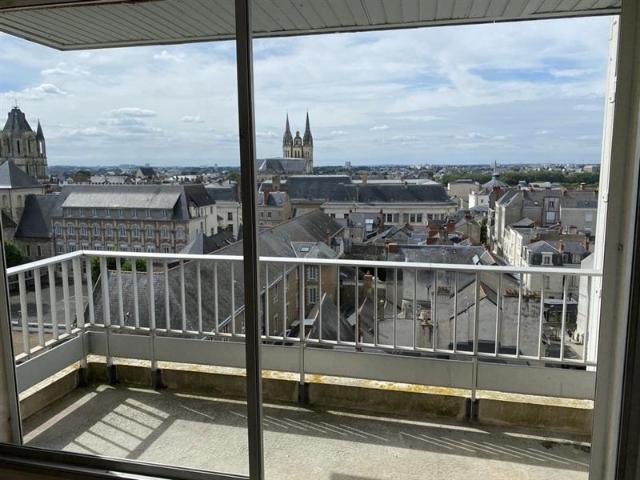 Location Appartement 1 pièce 31m² ANGERS 49100