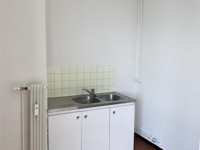 Location Appartement 1 pièce 31m² ANGERS 49100