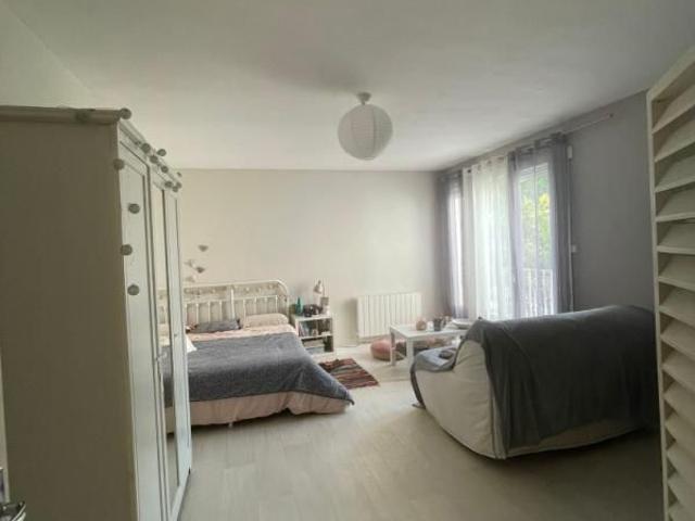 Location Appartement 1 pièce 31m² ANGERS 49100