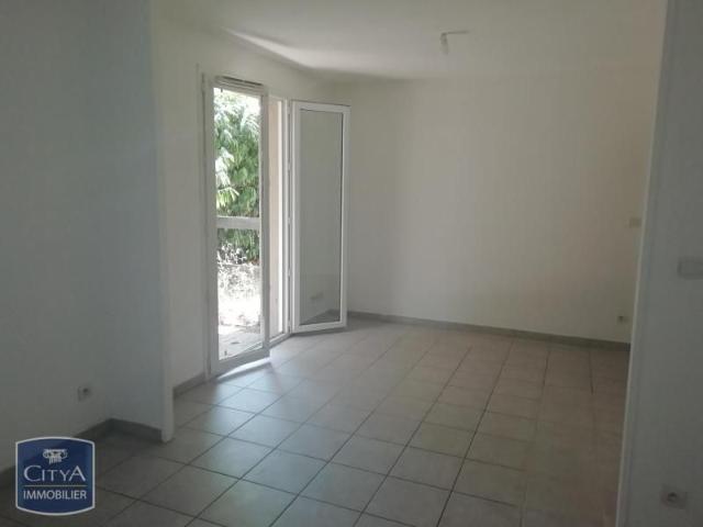 Location Appartement 1 pièce 31m² BRIVE LA GAILLARDE 19100