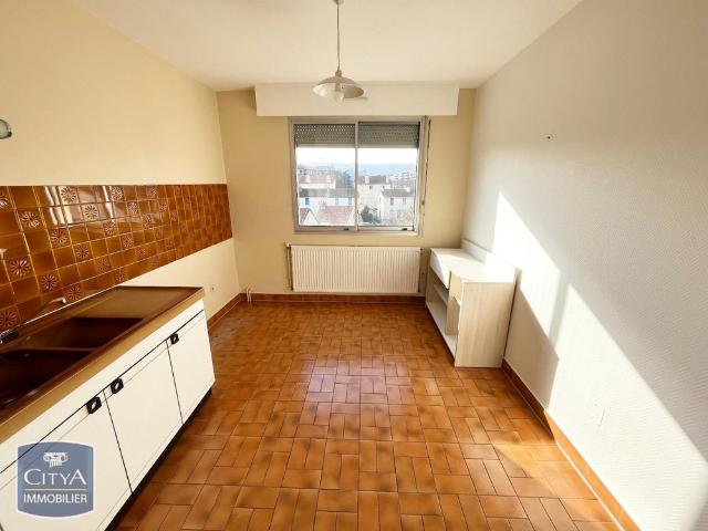 Location Appartement 1 pièce 31m² CLERMONT FERRAND 63100