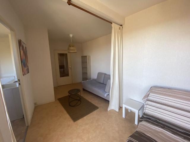 Location Appartement 1 pièce 31m² LE CREUSOT 71200