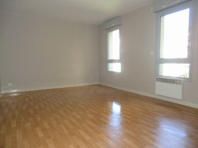 Location Appartement 1 pièce 31m² LIMOGES 87000