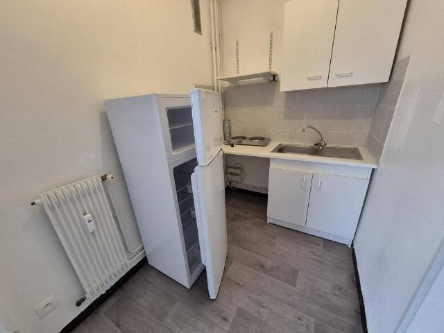 Location Appartement 1 pièce 31m² LILLE 59000