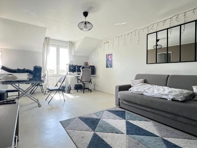 Location Appartement 1 pièce 31m² LOUVRES 95380