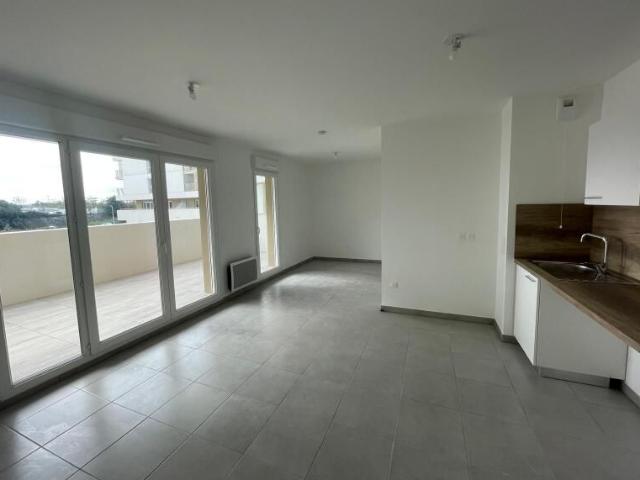 Location Appartement 1 pièce 31m² MONTPELLIER 34000