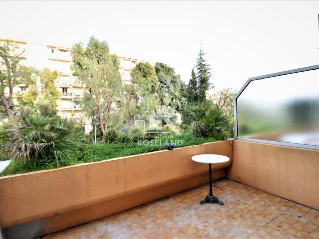 Location Appartement 1 pièce 31m² NICE 06200