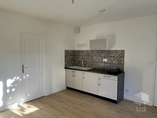 Location Appartement 1 pièce 32 m2 Montelimar