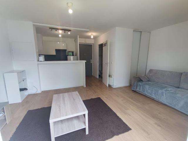 Location Appartement 1 pièce 32 m2 Stains