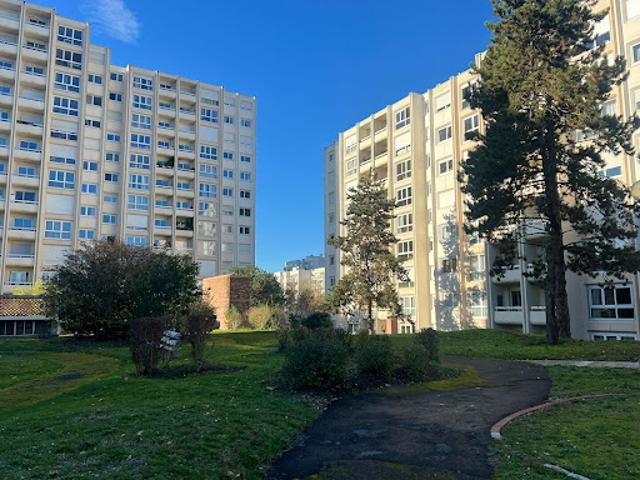 Location Appartement 1 pièce 32.04 m2 Chatou