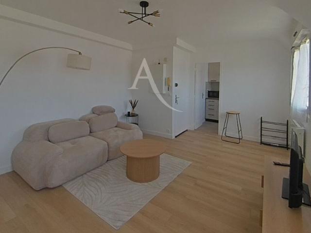 Location appartement 1 pièce, 32.07m², Pontcarré