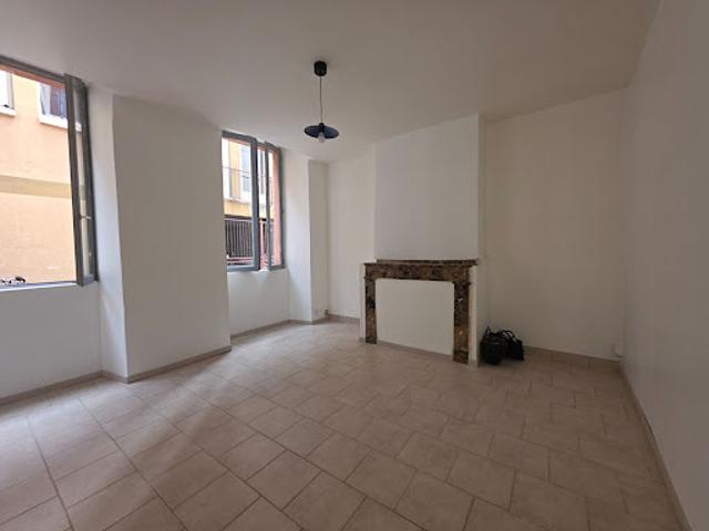 Location Appartement 1 pièce 32.09 m2 Moissac