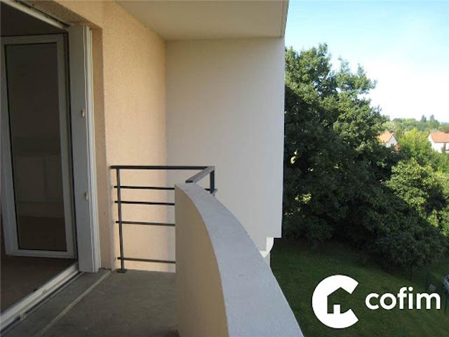 Location Appartement 1 pièce 32.22 m2 Pau