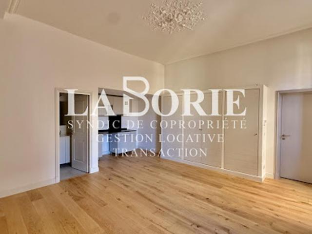 Location Appartement 1 pièce 32.2 m2 Avignon