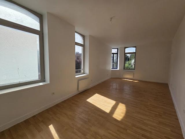 Location Appartement 1 pièce 32.4 m2 Roubaix