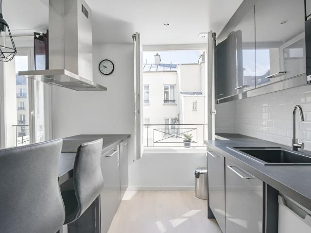 Appartement 1 pièce Paris 15 32.53m² 1446€ à louer l'Adresse