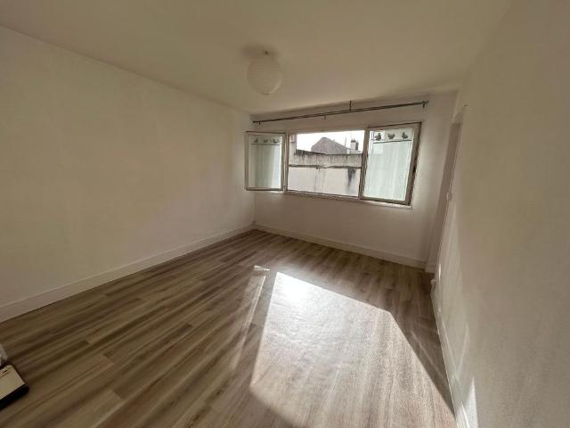 Location appartement 1 pièce 32.76 m2 à Tours