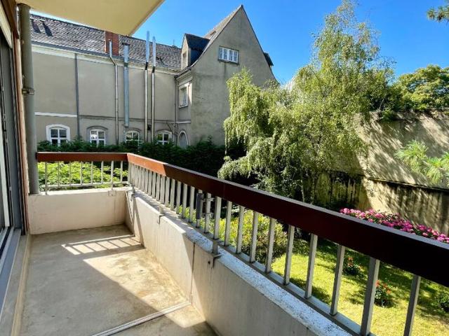 Location appartement 1 pièce, 32.72m², Angers