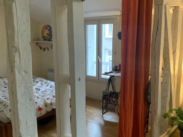Location Appartement 1 pièce 32m²