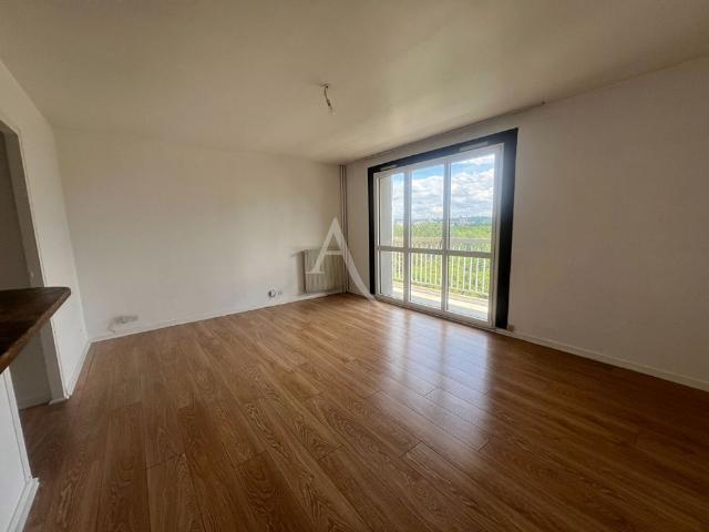 Location Appartement 1 pièce 32m²