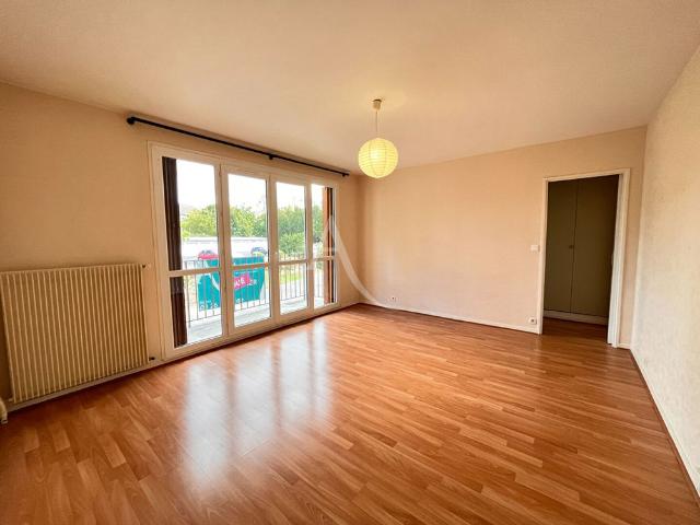 Location Appartement 1 pièce 32m²