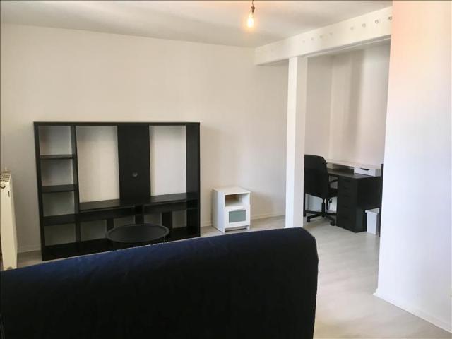 Location Appartement 1 pièce 32m²