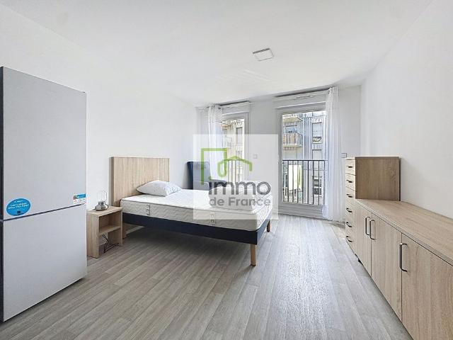 Location Appartement 1 pièce 32m²