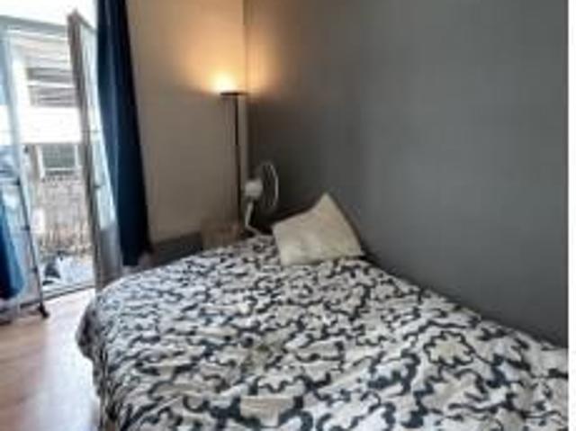 Location Appartement 1 pièce 32m² BORDEAUX 33000
