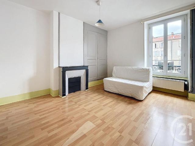 Location Appartement 1 pièce 32m² CLERMONT FERRAND 63000