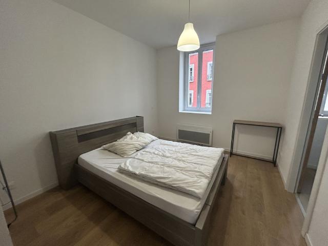 Location Appartement 1 pièce 32m² LE CREUSOT 71200