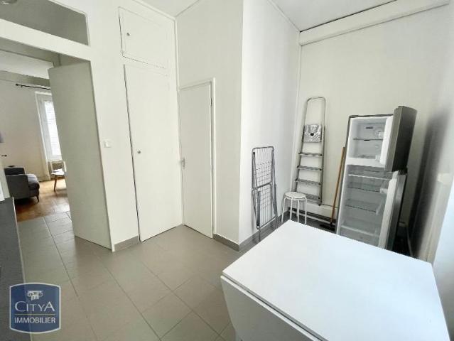 Location Appartement 1 pièce 32m² LYON 7ème