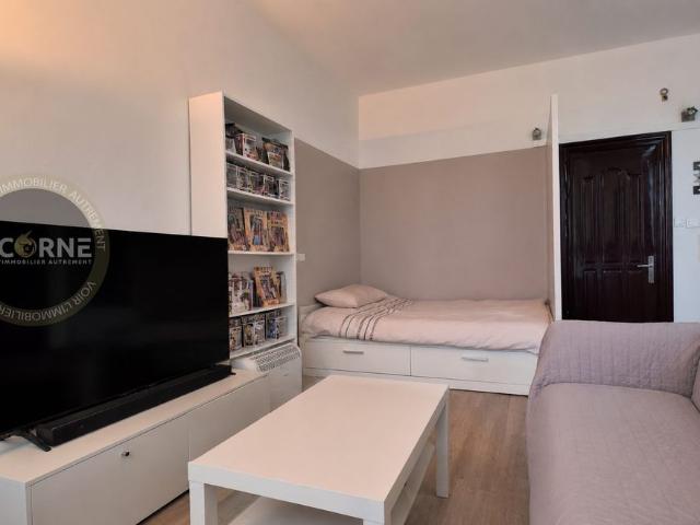 Location Appartement 1 pièce 32m² MARSEILLE 4ème