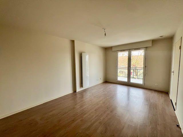 Location Appartement 1 pièce 32m² MONTGERON 91230