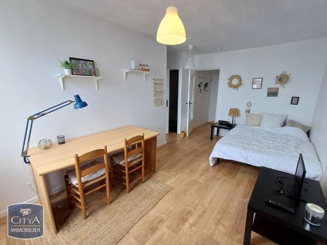 Location Appartement 1 pièce 32m² MONS EN BAROEUL 59370