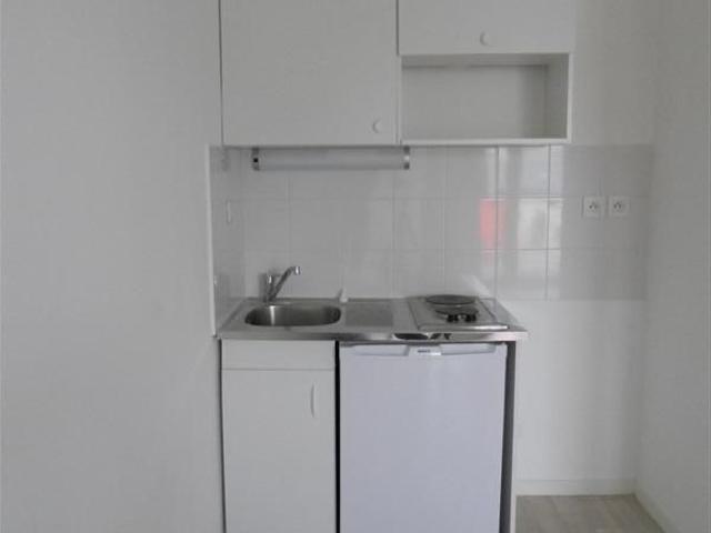 Location Appartement 1 pièce 32m² NANTES 44300